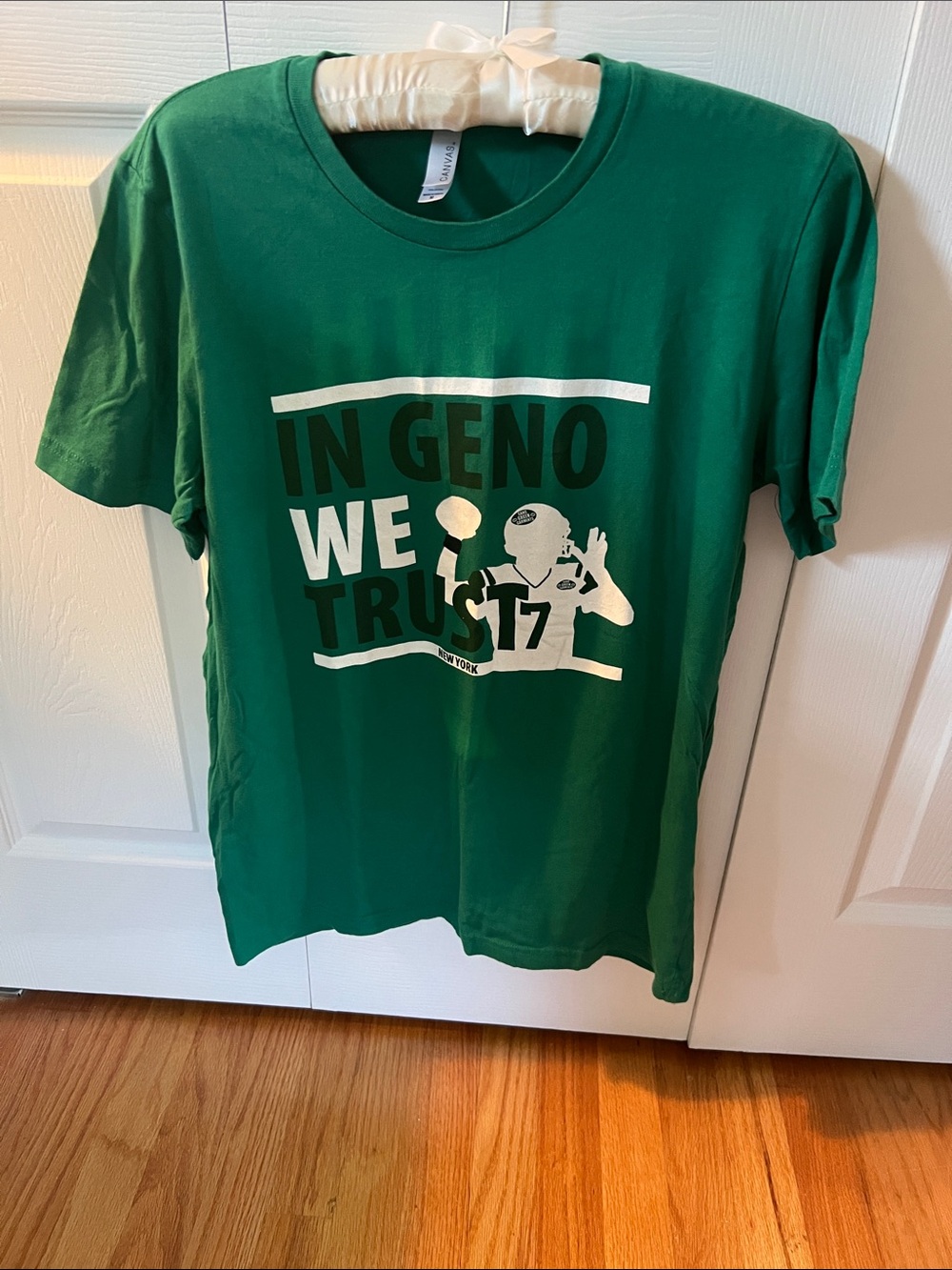 SMITH Green 'In Geno We Trust' Football Graphic Tee